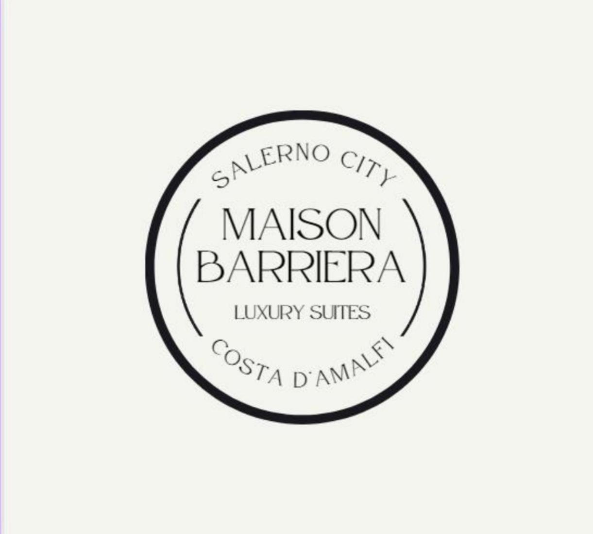 Maison Barriera - Luxury Suites - Salerno City Center ภายนอก รูปภาพ